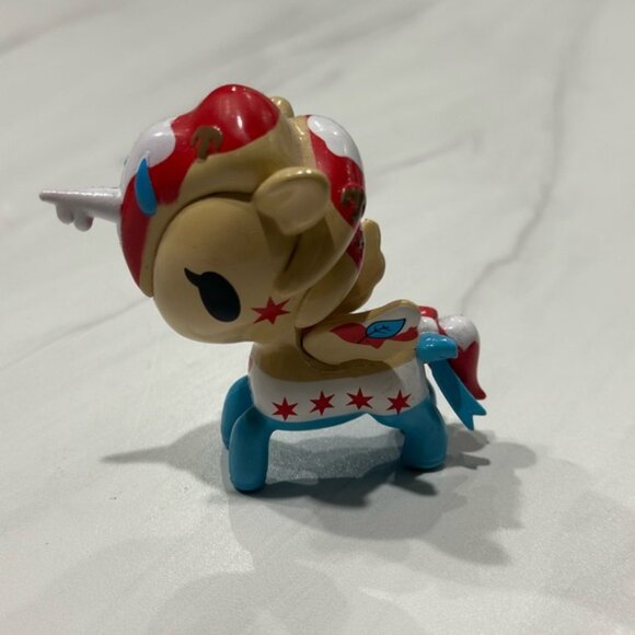 NWT Tokidoki Unicorno Olivia Chicago C2E2 Box 2021 - Picture 7 of 7